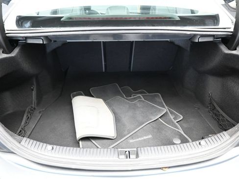 Used 2019 Mercedes-Benz C 300 Sedan image 33
