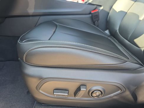 New 2026 Jeep Grand Cherokee Limited image 28