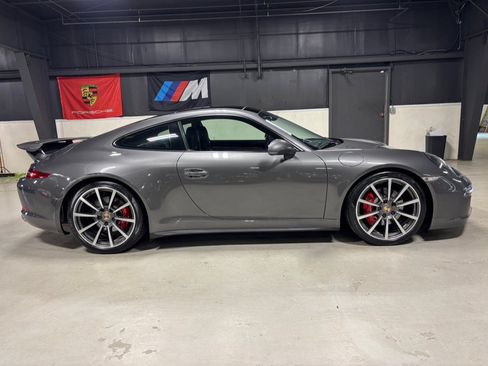 Used 2013 Porsche 911 Carrera 4S w/ Bose Audio Pkg AWD/4WD image 18