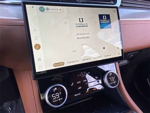 New 2025 Jaguar F-PACE R-Dynamic S image 8