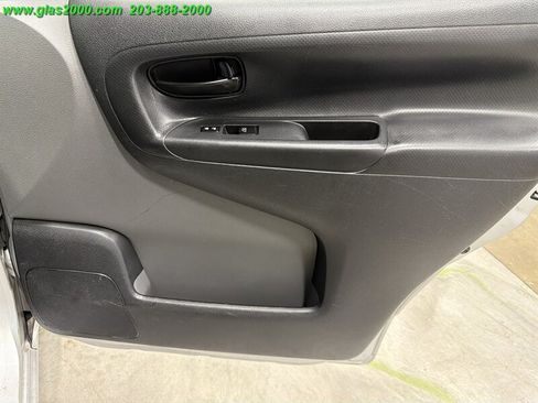 Used 2017 Chevrolet City Express LT w/ Technology Package FWD image 22