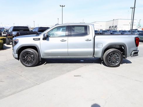 New 2026 GMC Sierra 1500 Elevation image 3