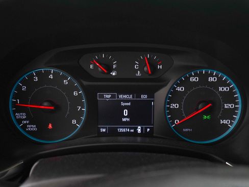 Used 2018 Chevrolet Equinox LS FWD image 25