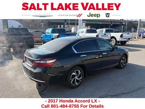 Used 2017 Honda Accord LX image 4