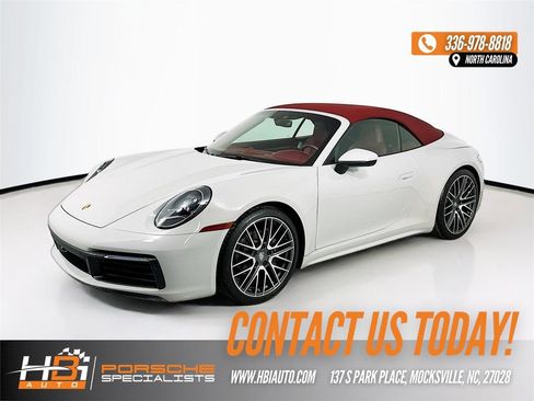 Used 2021 Porsche 911 Carrera 4 image 1