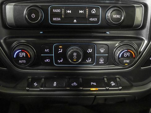 Used 2015 Chevrolet Silverado 1500 LT w/ All Star Edition image 33