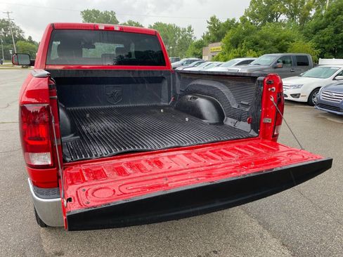 Used 2013 RAM 2500 Tradesman w/ Chrome Appearance Group image 37