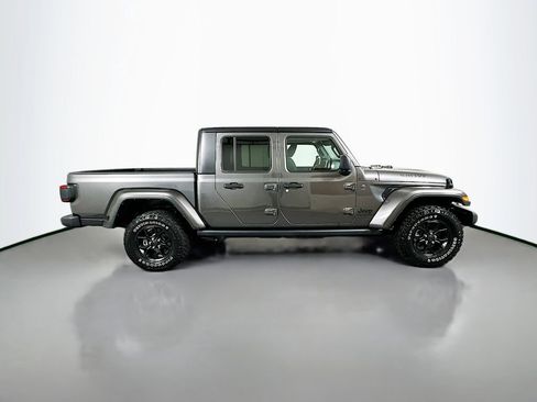 Used 2024 Jeep Gladiator Sport AWD/4WD image 4