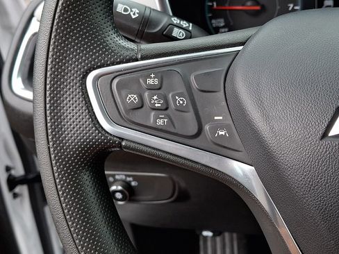 Certified 2023 Chevrolet Equinox LS w/ LPO, Floor Liner Package AWD/4WD image 21