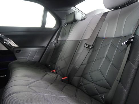 Certified 2024 BMW 740i xDrive image 16