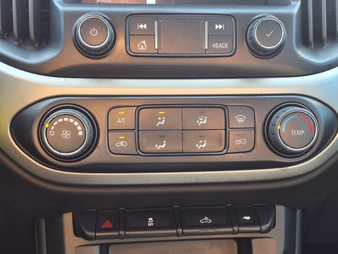 Certified 2022 Chevrolet Colorado LT RWD image 8