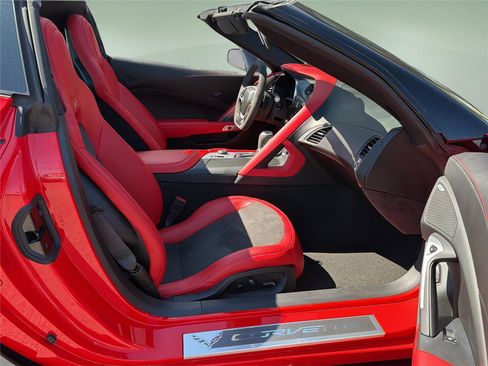 Used 2019 Chevrolet Corvette Grand Sport RWD image 15