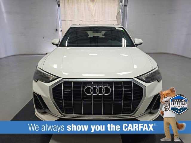 Used 2021 Audi Q3 2.0T Premium w/ Convenience Package AWD/4WD image 2