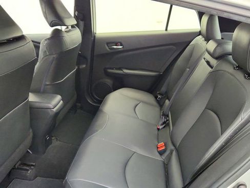 Used 2016 Toyota Prius Four w/ Protection Package FWD image 18