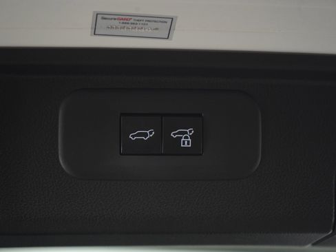 Used 2024 Toyota Grand Highlander XLE image 19