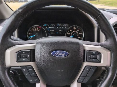 Certified 2018 Ford F150 Lariat w/ Equipment Group 502A Luxury AWD/4WD image 35
