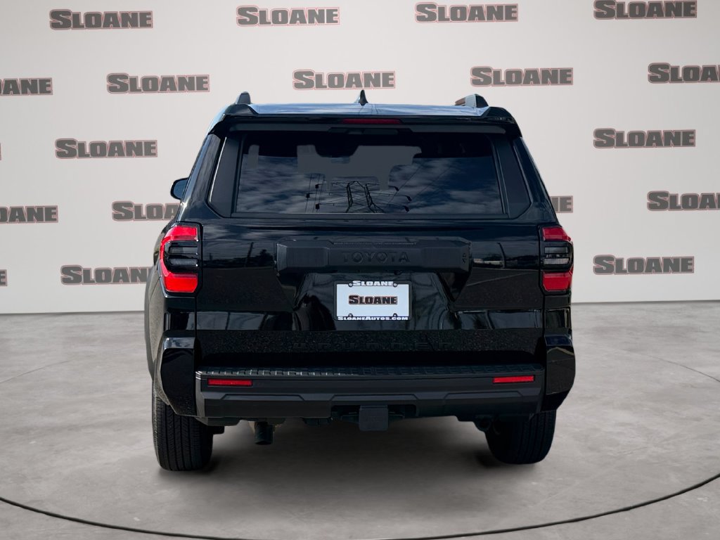 Used 2025 Toyota 4Runner SR5 AWD/4WD image 4