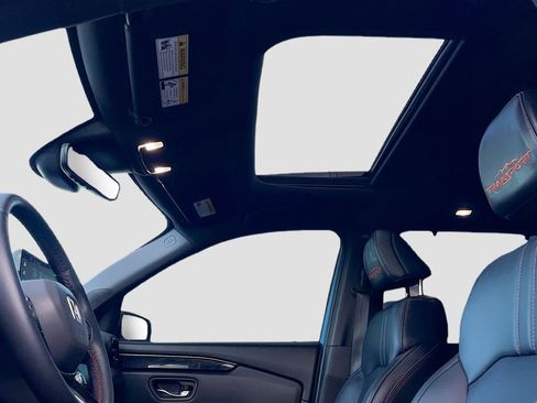 Used 2025 Honda Pilot TrailSport image 20