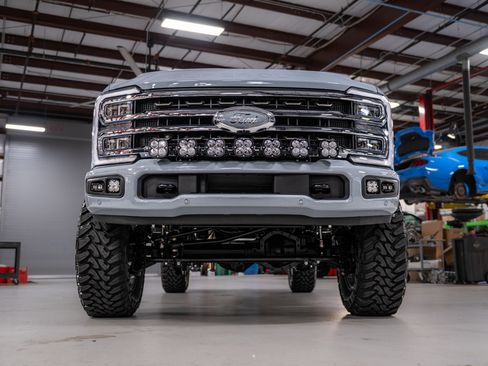 New 2025 Ford F250 King Ranch w/ Chrome Package image 9