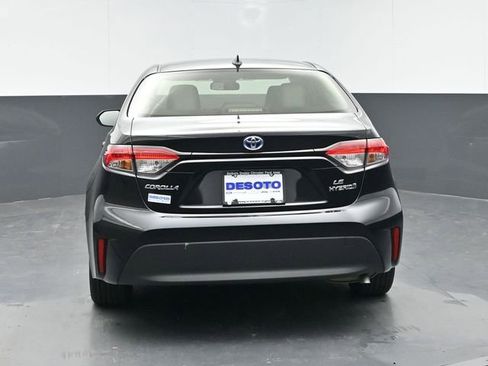 Used 2024 Toyota Corolla LE image 7