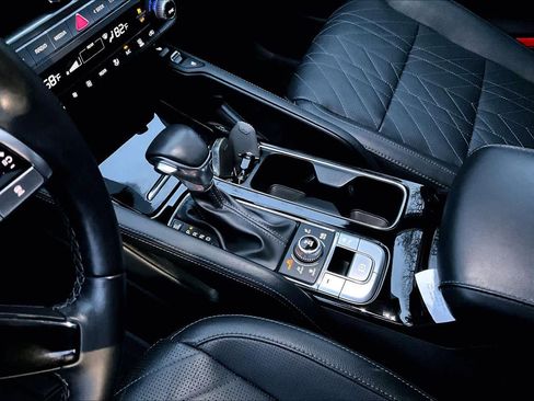 Used 2024 Kia Telluride EX X-Line image 15