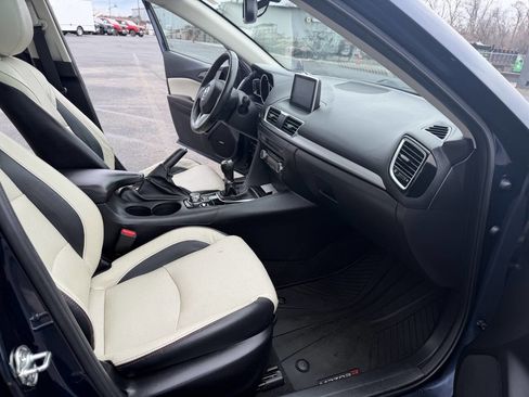 Used 2016 MAZDA MAZDA3 s Grand Touring FWD image 9