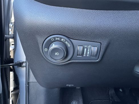 New 2026 Jeep Compass Limited AWD/4WD image 16
