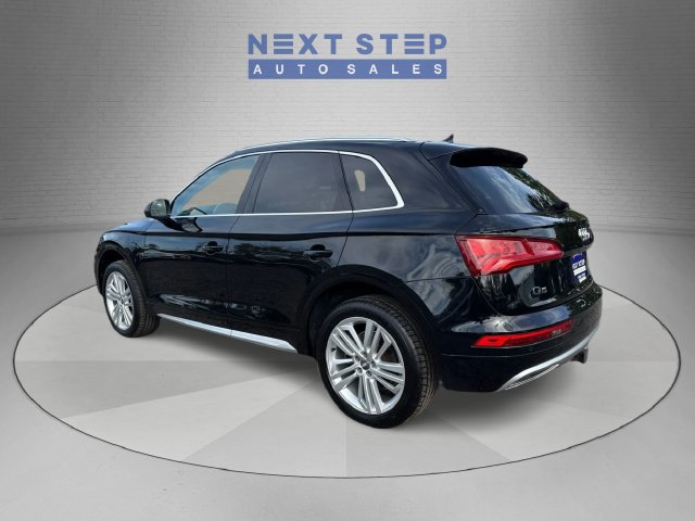 Used 2018 Audi Q5 2.0T Premium Plus w/ Premium Plus Package AWD/4WD image 5