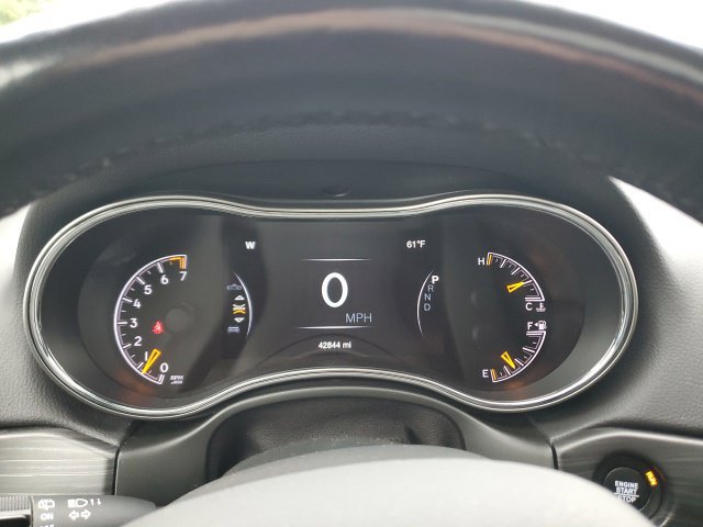 Used 2022 Jeep Grand Cherokee Laredo X AWD/4WD image 25
