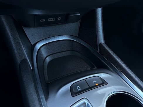 Used 2024 Chevrolet Malibu LT FWD image 19