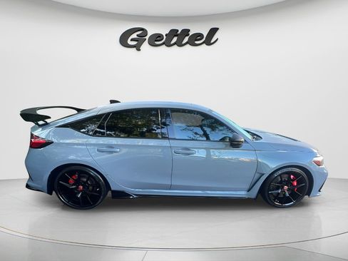 Used 2023 Honda Civic Type R image 4