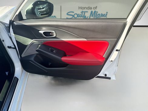 Used 2023 Acura Integra A-Spec image 32