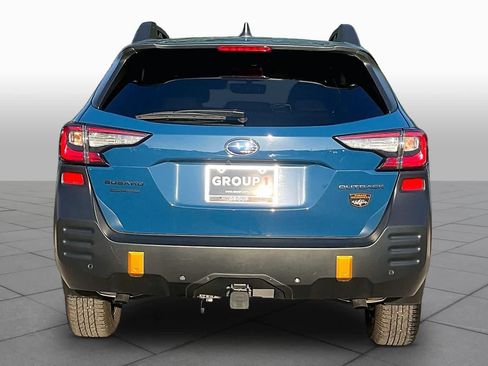 Used 2025 Subaru Outback Wilderness AWD/4WD image 5