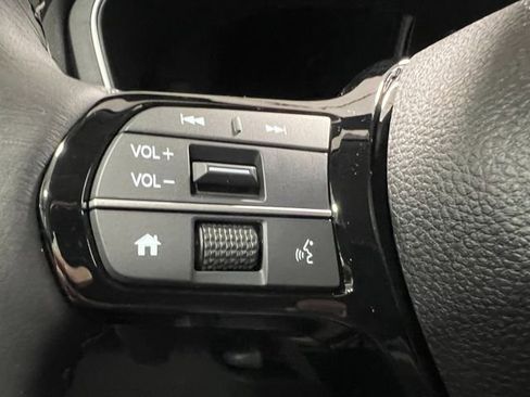 New 2025 Honda Pilot EX-L image 19