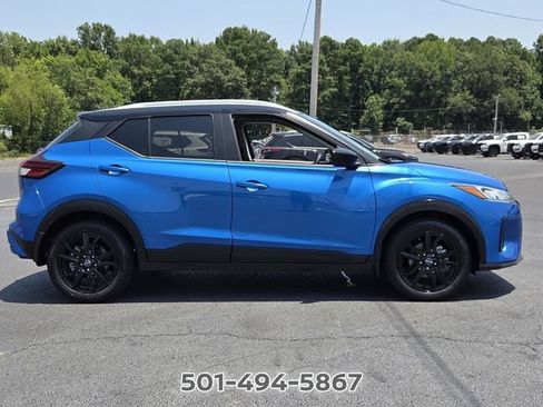 Certified 2024 Nissan Kicks SV FWD image 6