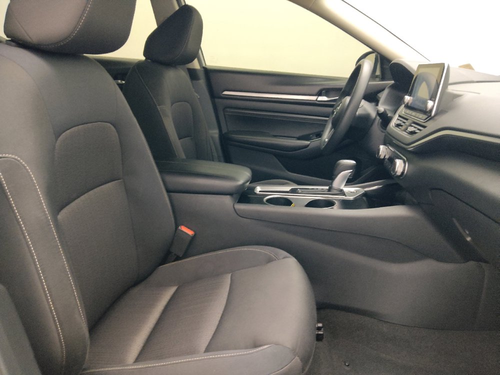 Used 2021 Nissan Altima 2.5 SV FWD image 21