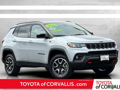 Used 2024 Jeep Compass Trailhawk