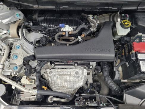 Used 2019 Nissan Rogue SV FWD image 30