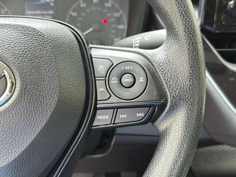Used 2024 Toyota Corolla LE w/ LE Convenience Package FWD image 13