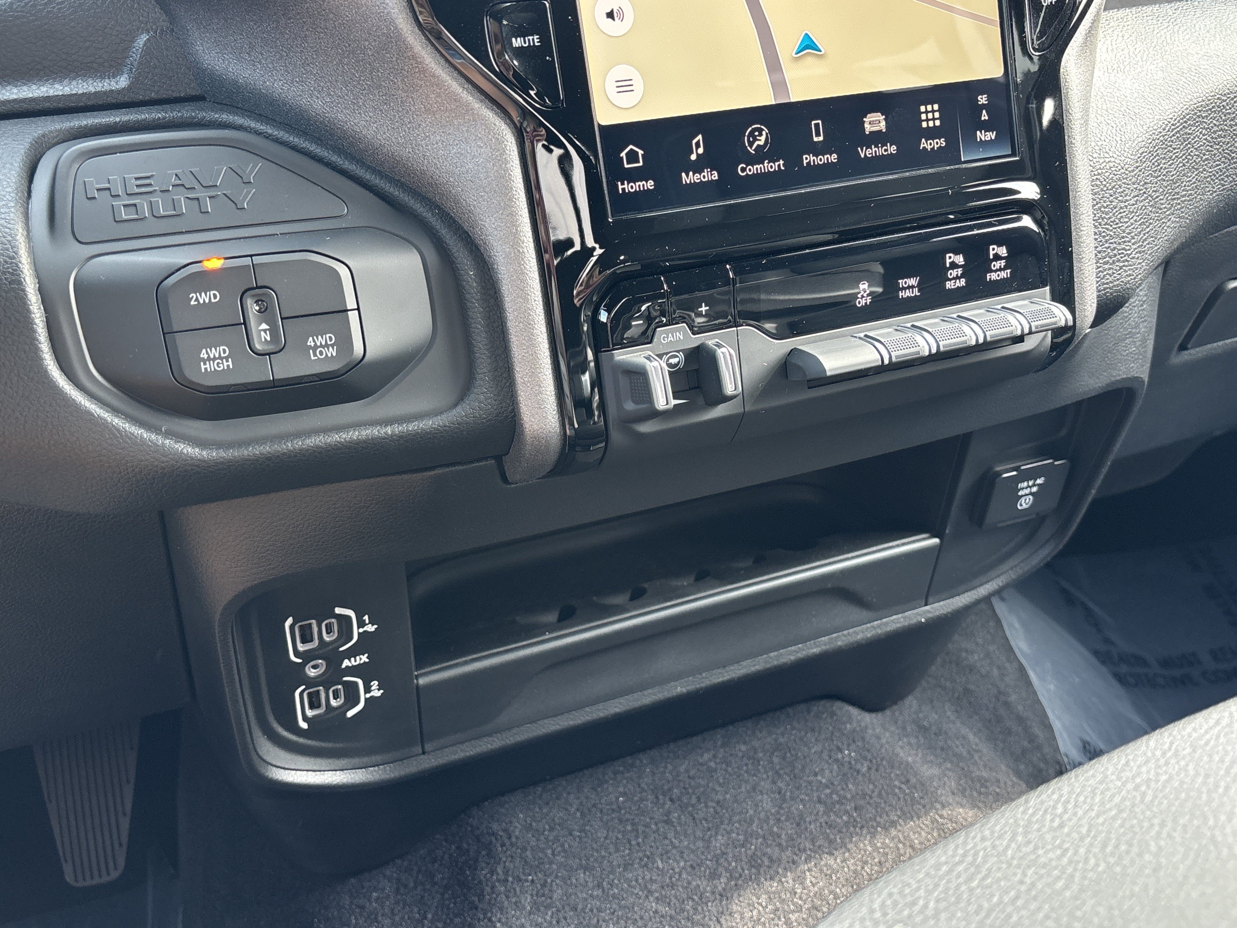 New 2026 RAM 2500 Tradesman AWD/4WD image 24