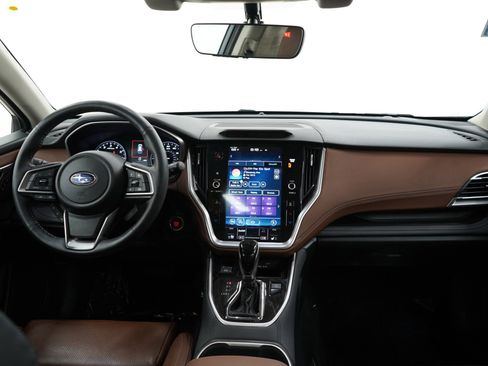 Used 2020 Subaru Outback Touring w/ Popular Package #2 image 12