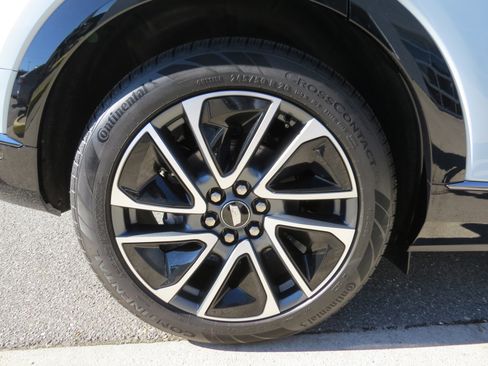 New 2026 Cadillac Optiq Sport 2 image 11