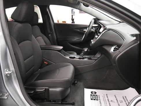 Used 2024 Chevrolet Malibu LT FWD image 24