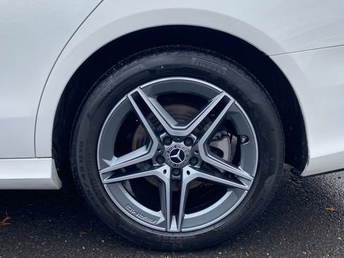 Used 2023 Mercedes-Benz E 350 4MATIC Sedan image 20