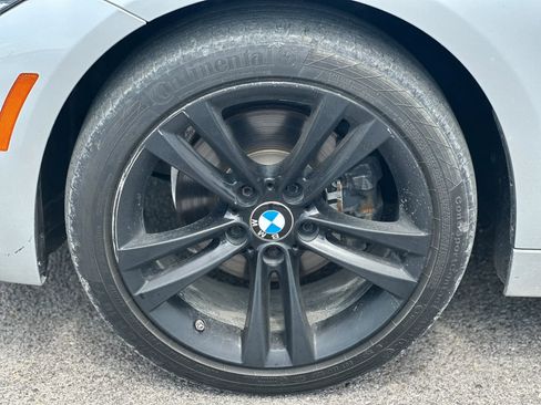Used 2017 BMW 330i Sedan RWD image 25