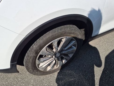 Used 2019 Buick Encore Preferred FWD image 3