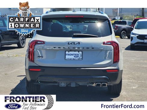 Used 2022 Kia Telluride EX w/ EX Premium Package AWD/4WD image 5