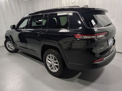 Used 2021 Jeep Grand Cherokee L Laredo w/ Luxury Tech Group I AWD/4WD image 5