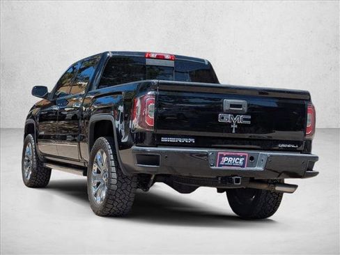 Used 2017 GMC Sierra 1500 Denali w/ Denali Ultimate Package AWD/4WD image 7