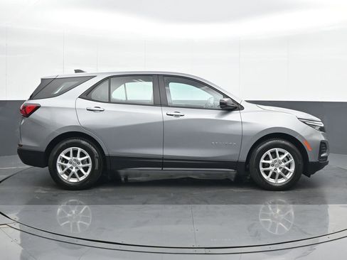 Used 2024 Chevrolet Equinox LS image 7